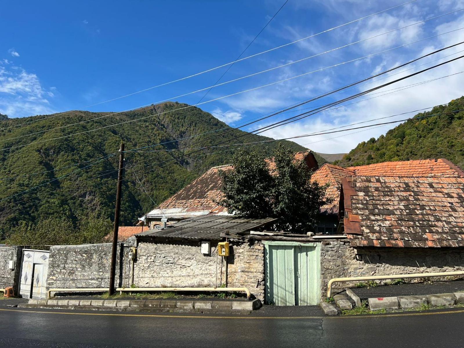 Guesthouse Ilisu Qax Bagian luar foto